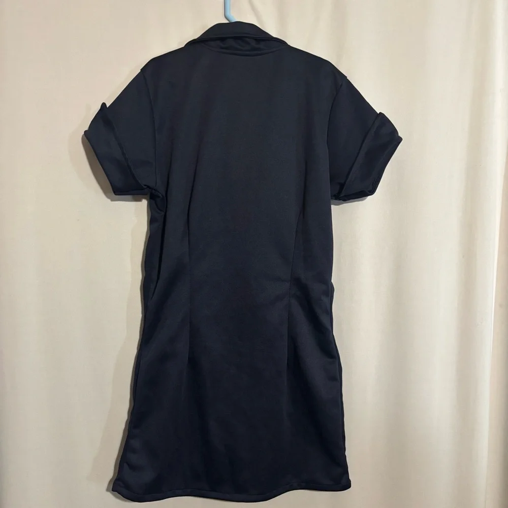 Spirit Dark Blue Police Officer XS Girl’s Dress Costume - Picture 7 of 7